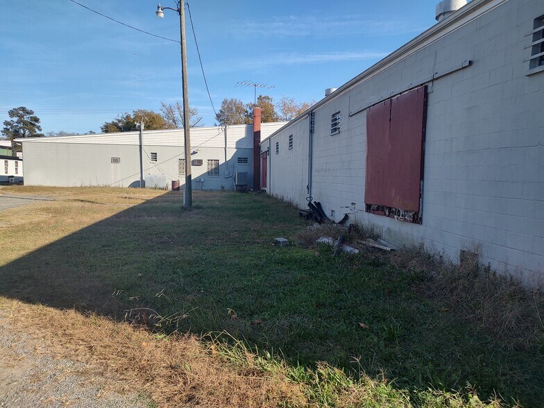 More Photos Of 40 Main Street, Mathews Storefront Retail Office For Sale