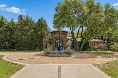 More Photos Of 3800 Ranch Estates Dr, Plano Horse Stables For Sale