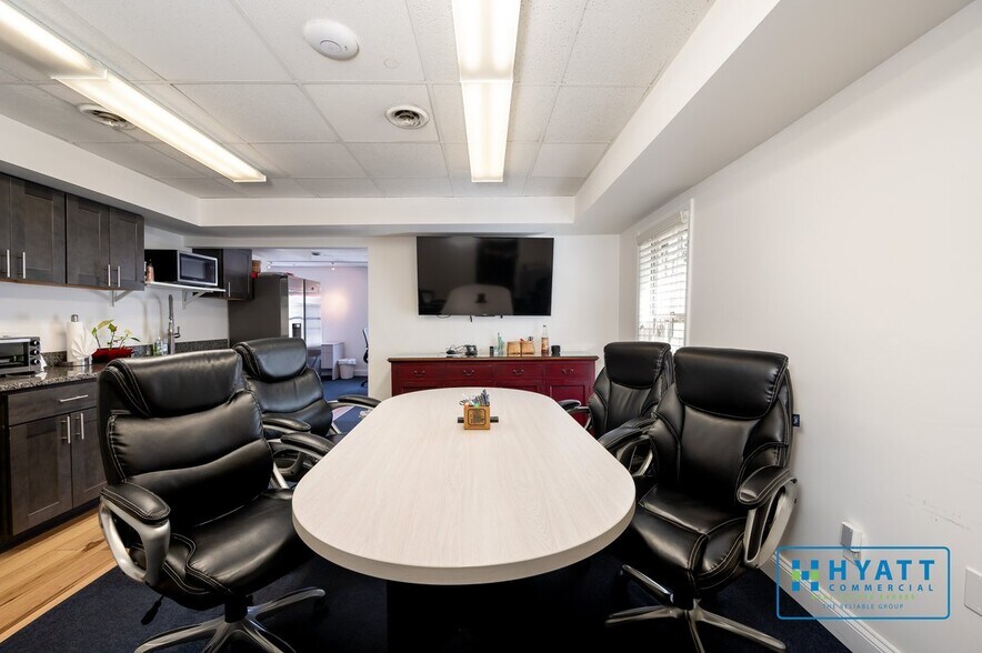 More Photos Of 99 Cathedral St, Annapolis Office Residential For Lease