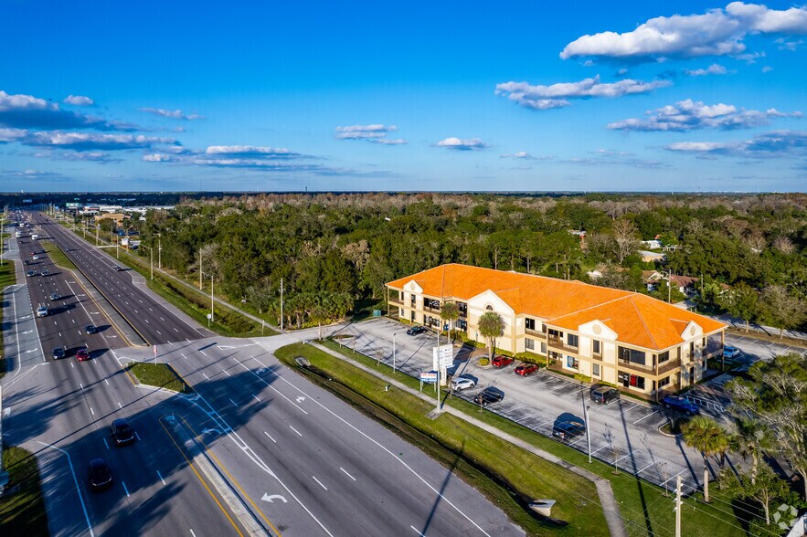 More Photos Of 1417 N Semoran Blvd, Orlando Office For Lease