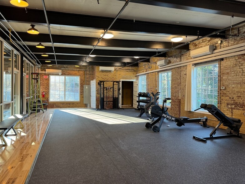 More Photos Of 501 Waterworks Dr, Southern Pines Health Club For Lease