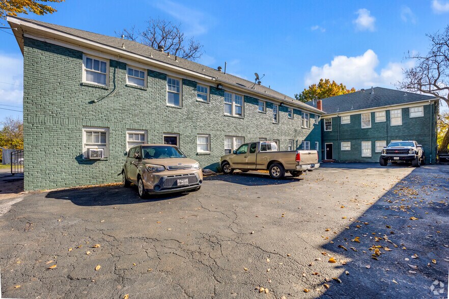 More Photos Of 4425 Swiss Ave, Dallas Apartments For Sale