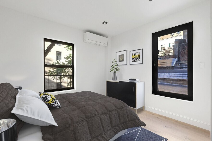 More Photos Of 141 E 17th St, New York Apartments For Sale