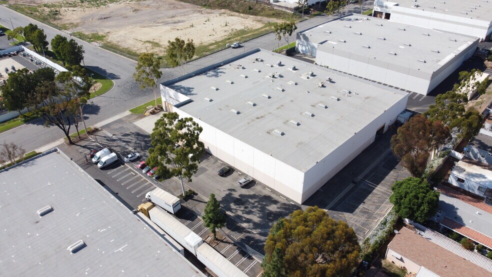 More Photos Of 19060 S Dominguez Hills Dr, Compton Warehouse For Sale