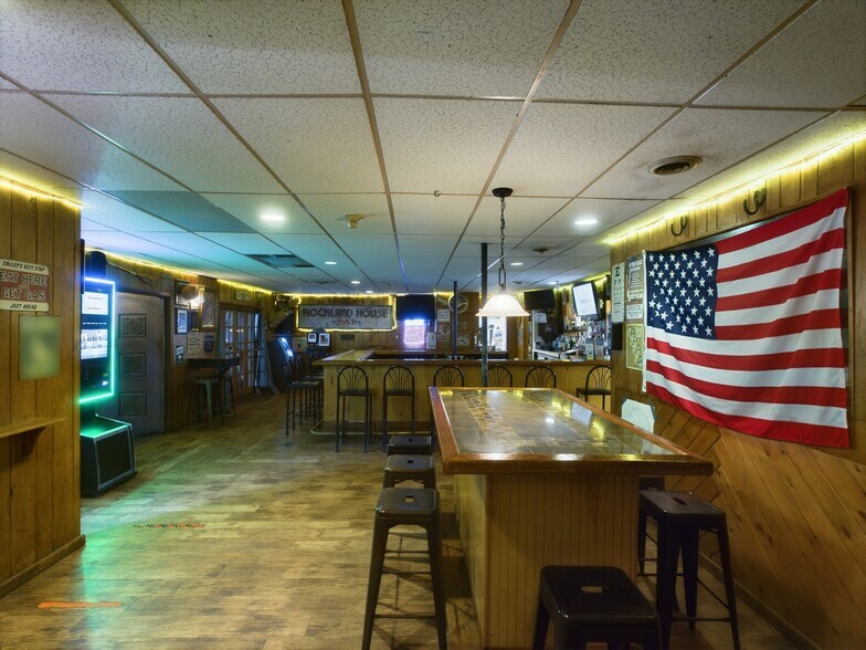 More Photos Of 159 Rockland Rd, Roscoe Hotel For Sale