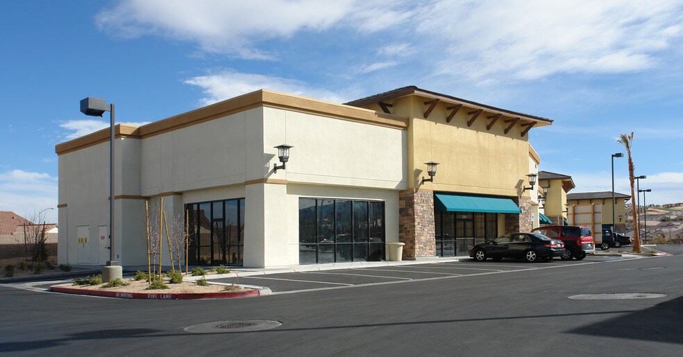 More Photos Of 2810-2930 Bicentennial Pky, Henderson Unknown For Lease