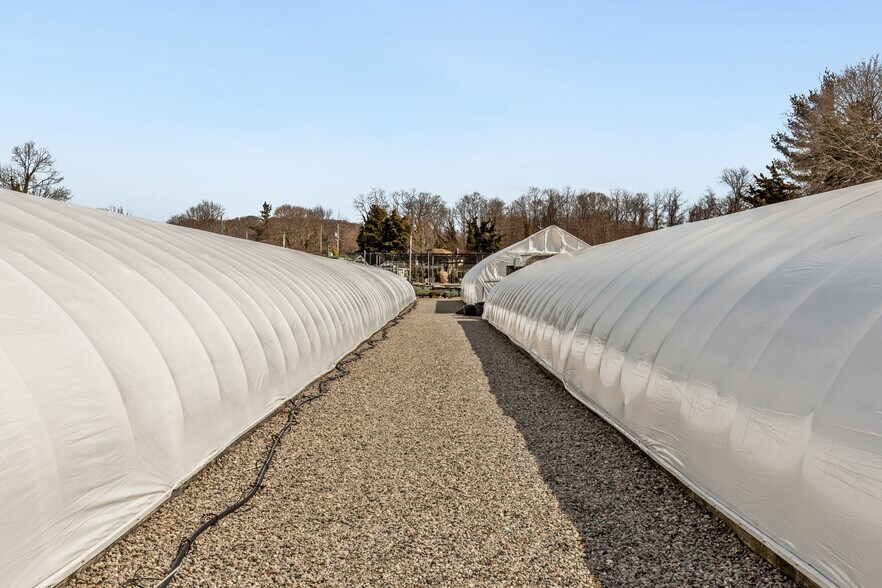 More Photos Of 185 N Country Rd, Mount Sinai Garden Center For Sale