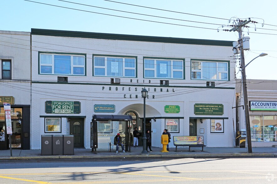 More Photos Of 2425 Grand Ave, Baldwin Office For Sale