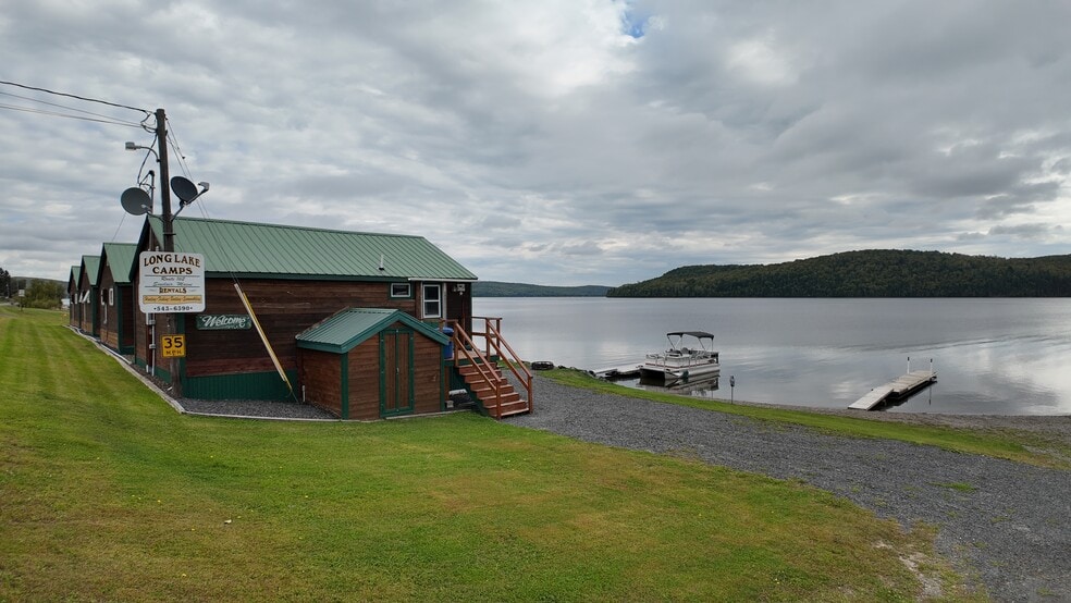 More Photos Of 109 Sinclair Rd, Sinclair Sports And Entertainment For Sale