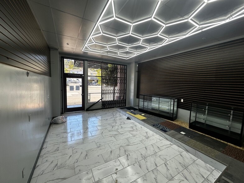 More Photos Of 1485-1495 El Camino Real, Belmont Storefront Retail Office For Lease