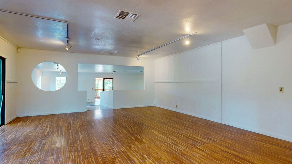 More Photos Of 15386 Little Valley Rd, Grass Valley Freestanding For Sale