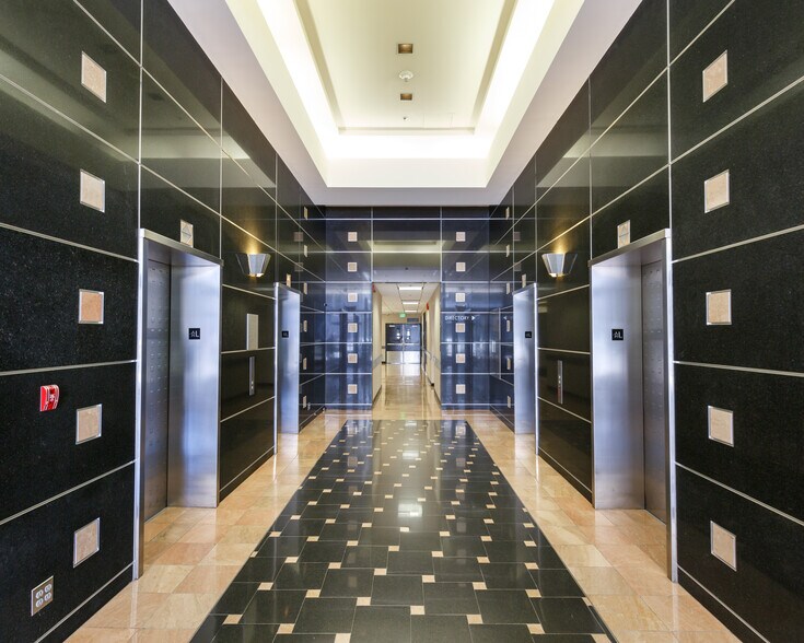 More Photos Of 16255 Ventura Blvd, Encino Office For Lease