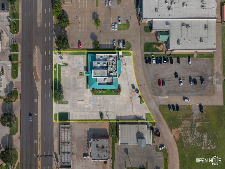 More Photos Of 2210 Southwest Pky, Wichita Falls Restaurant For Sale