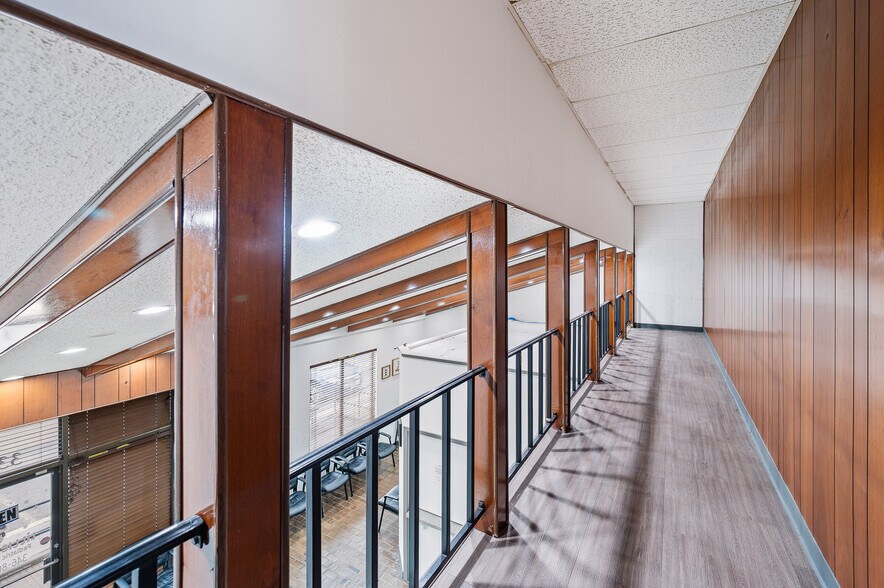 More Photos Of 3339 Fairview St, Pasadena Medical For Lease