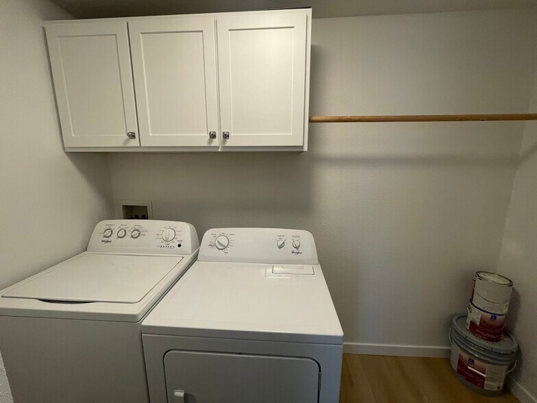 More Photos Of 4425 SE 26TH Ave, Portland Apartments For Sale