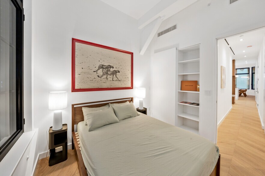 More Photos Of 14 Maiden Ln, New York Apartments For Sale