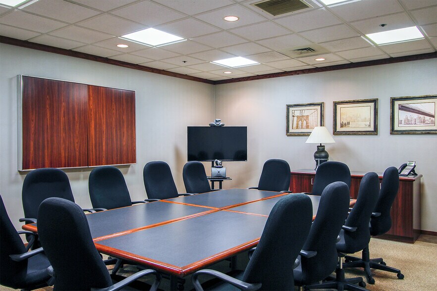 More Photos Of 39111 W 6 Mile Rd, Livonia Coworking Space