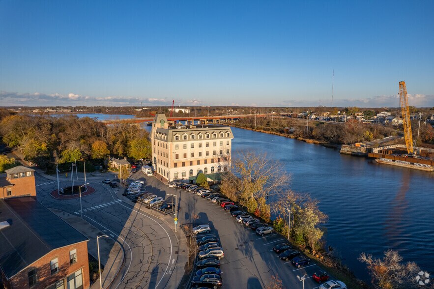 More Photos Of 4 Richmond Sq, Providence Office For Lease