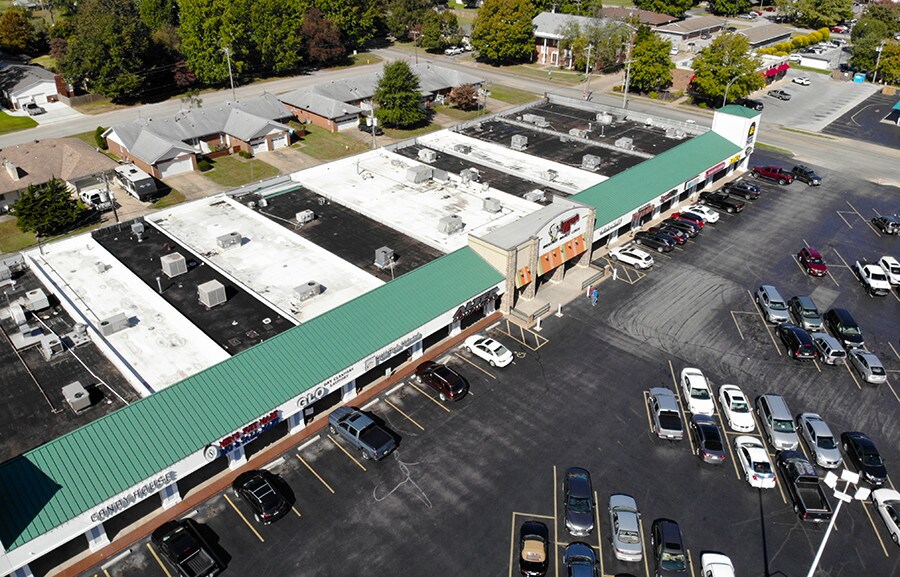 More Photos Of 3800-3900 S Campbell Ave, Springfield Unknown For Lease