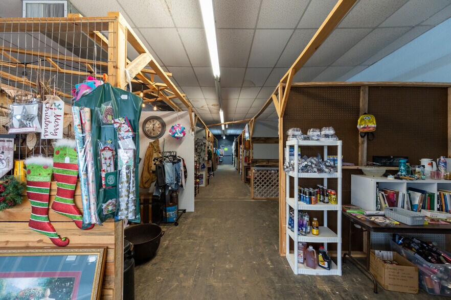 More Photos Of 20310 Main St E, Huntingdon Storefront For Sale