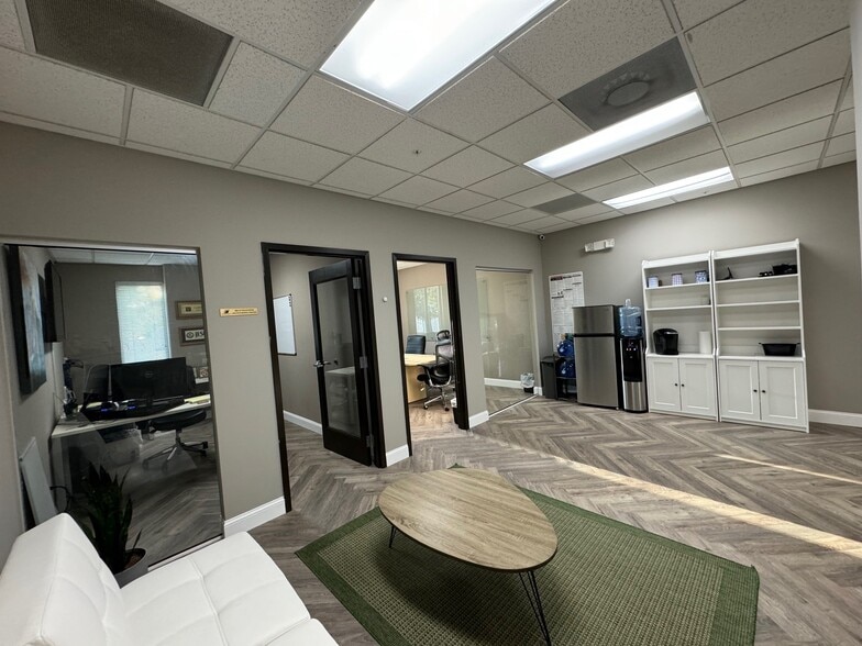 More Photos Of 202 S Rome Ave, Tampa Office For Lease