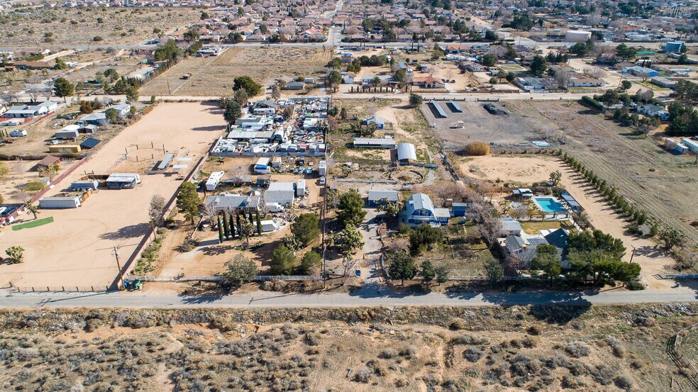 More Photos Of 43254 52nd St W, Lancaster Apartments For Sale