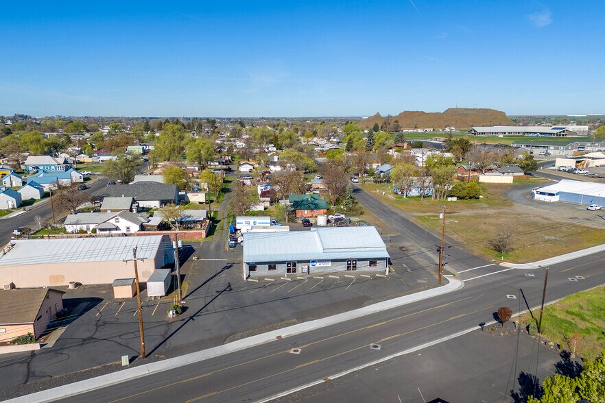 More Photos Of 345 N 1st Pl, Hermiston Industrial For Sale