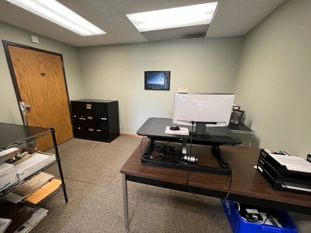 More Photos Of 4950-4960 Lincoln Dr, Edina Office For Sale