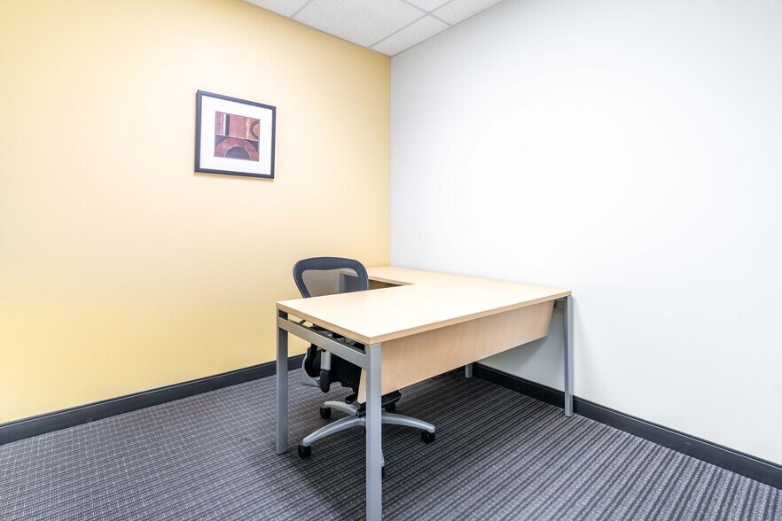More Photos Of 1235 Bay St, Toronto Coworking Space