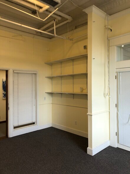 More Photos Of 1245 Pearl St, Boulder Storefront Retail Office For Lease