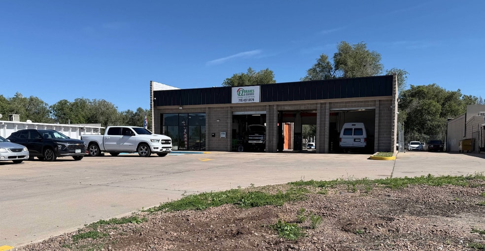 More Photos Of 2446 E Platte Ave, Colorado Springs Auto Repair For Sale