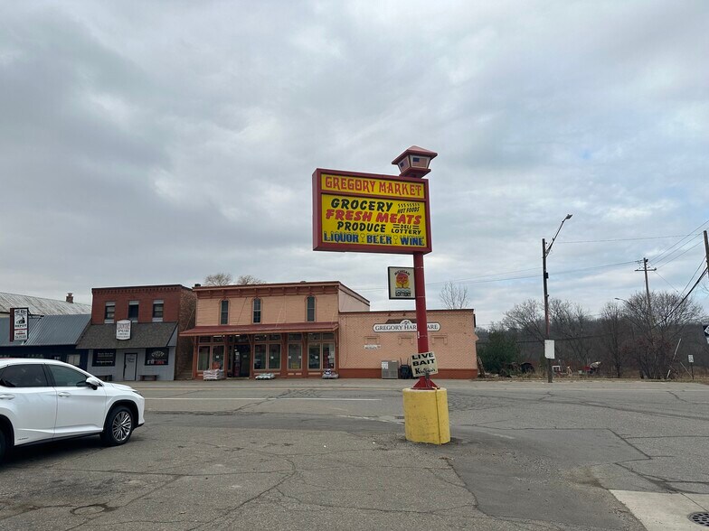 More Photos Of 153 Main St, Gregory Storefront For Sale