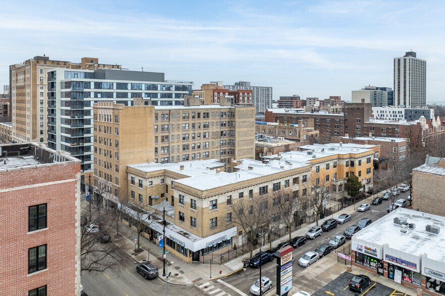 More Photos Of 4527-4537 Sheridan Rd, Chicago Apartments For Lease