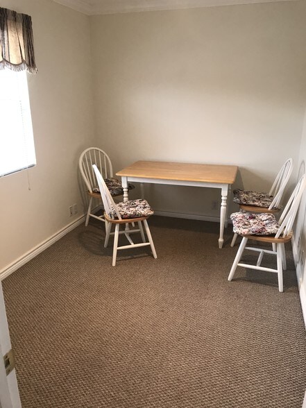 More Photos Of 15632 State Highway 110 S, Whitehouse Medical For Lease