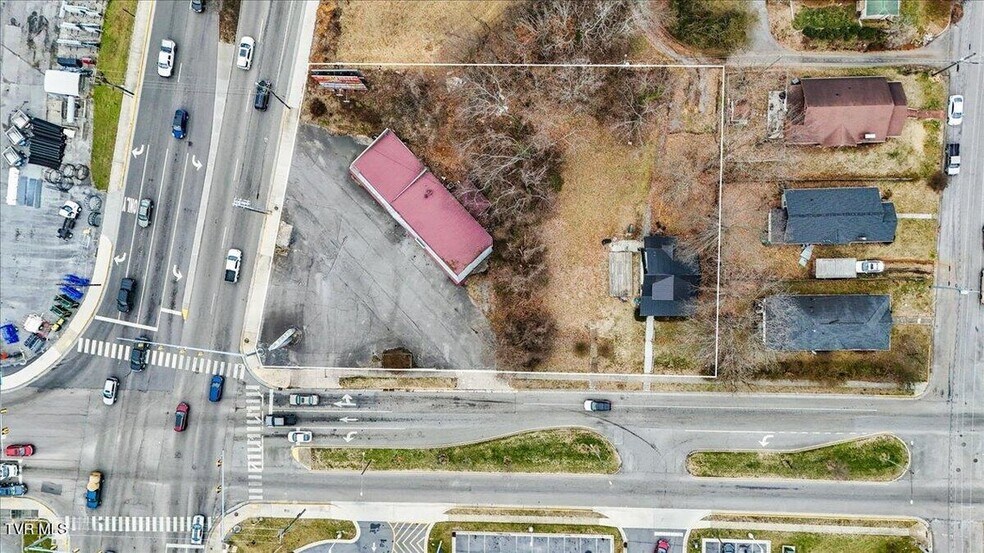 Primary Photo Of 601 Commonwealth Ave, Bristol General Retail For Sale