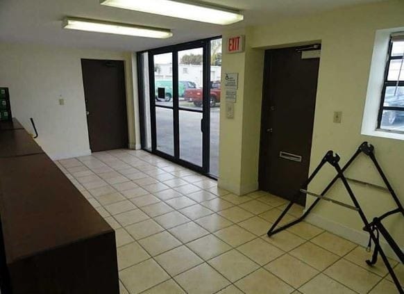 More Photos Of 13977-13981 SW 140th St, Miami Light Distribution For Sale