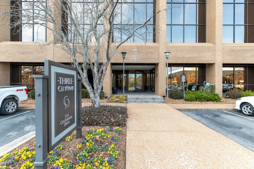 More Photos Of 215 Centerview Dr, Brentwood Office For Lease
