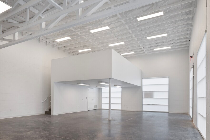 More Photos Of 220 NW 13th St, Oklahoma City Storefront Retail Office For Lease