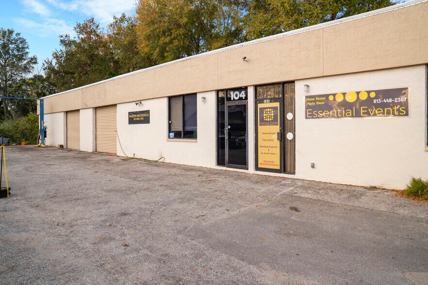 More Photos Of 1209 W Brandon Blvd, Brandon Auto Repair For Sale