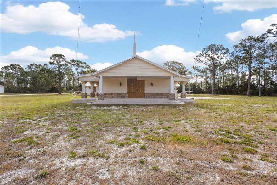 More Photos Of 21070 Beach Rd, Perry Specialty For Sale