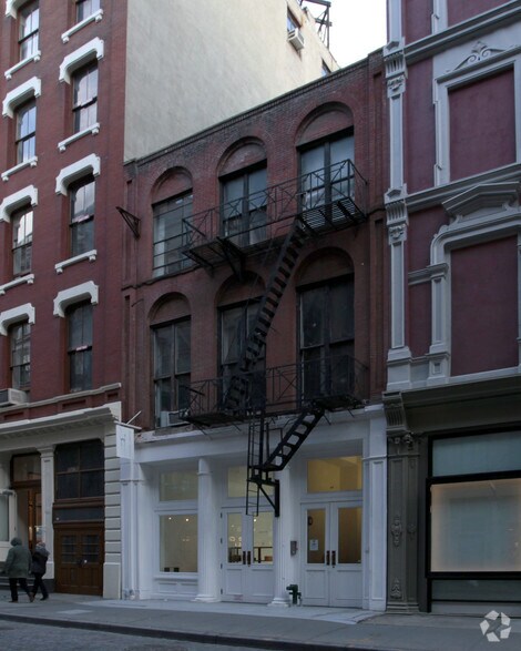 More Photos Of 52 Greene St, New York Storefront Retail Office For Lease