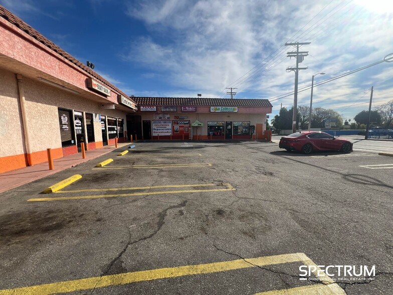 More Photos Of 14018-14028 Van Nuys Blvd, Pacoima Storefront For Lease