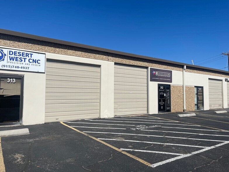 More Photos Of 11394 James Watt Dr, El Paso Flex For Lease