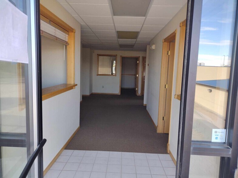 More Photos Of 3231 Teewinot Dr, Rapid City Office For Lease