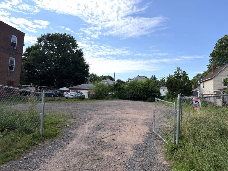 Primary Photo Of 1024 Capitol Avenue ave, Hartford Land For Lease