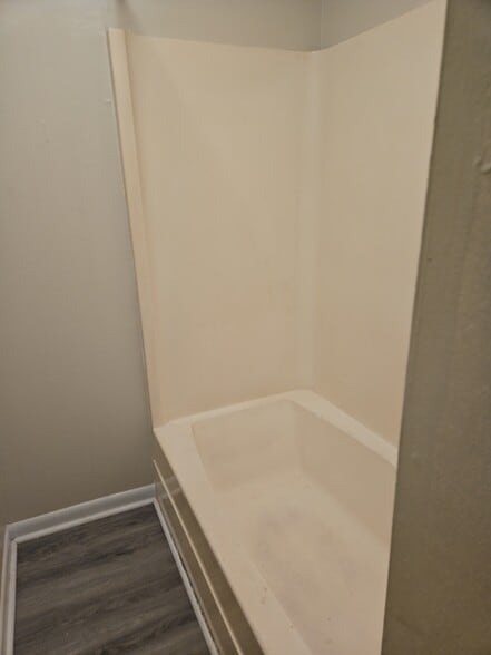 More Photos Of 4305 Rosehill Rd, Fayetteville Multifamily For Sale