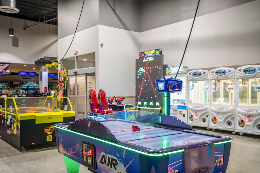 More Photos Of 13027 TX-105 E, Cut And Shoot Sports And Entertainment For Sale