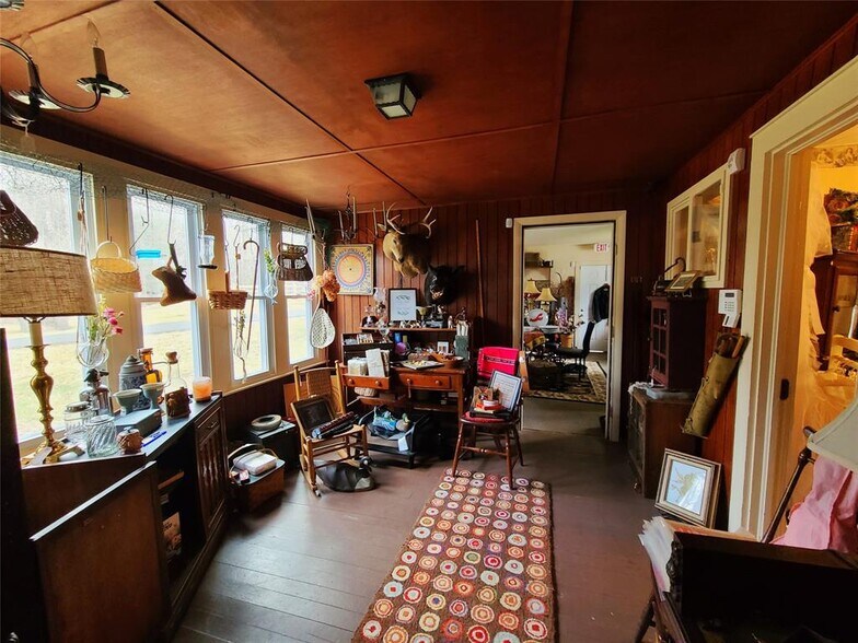 More Photos Of 1095 State 17B rt, Mongaup Valley General Retail For Sale