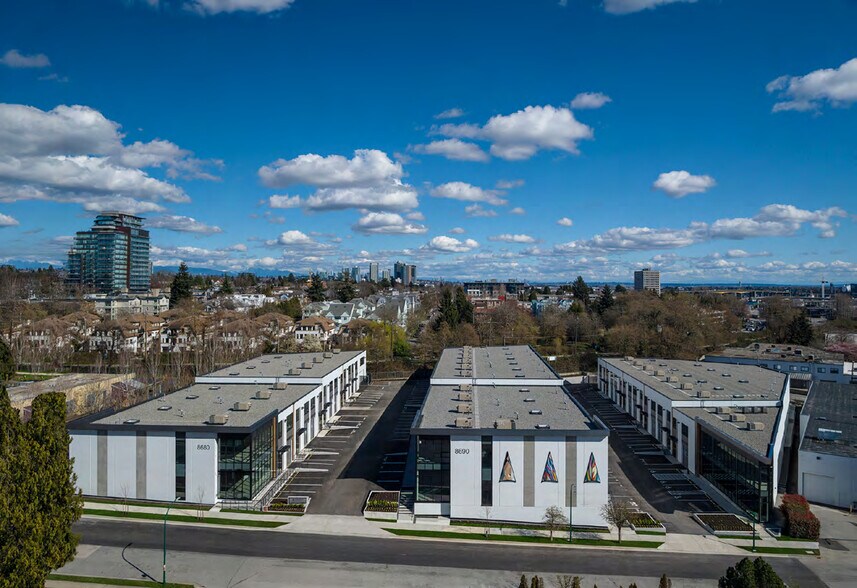 More Photos Of 8696 Barnard St, Vancouver Unknown For Lease