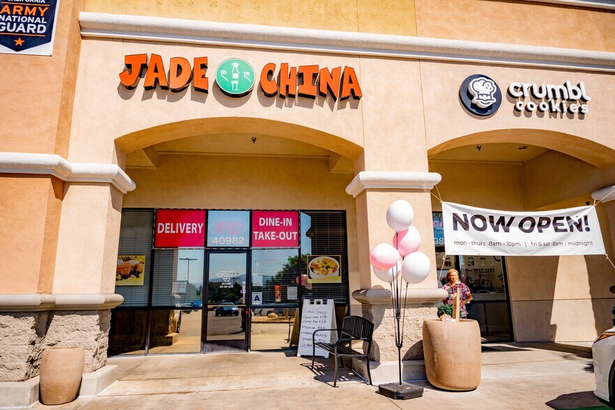 More Photos Of 40930-41090 California Oaks Rd, Murrieta Unknown For Lease